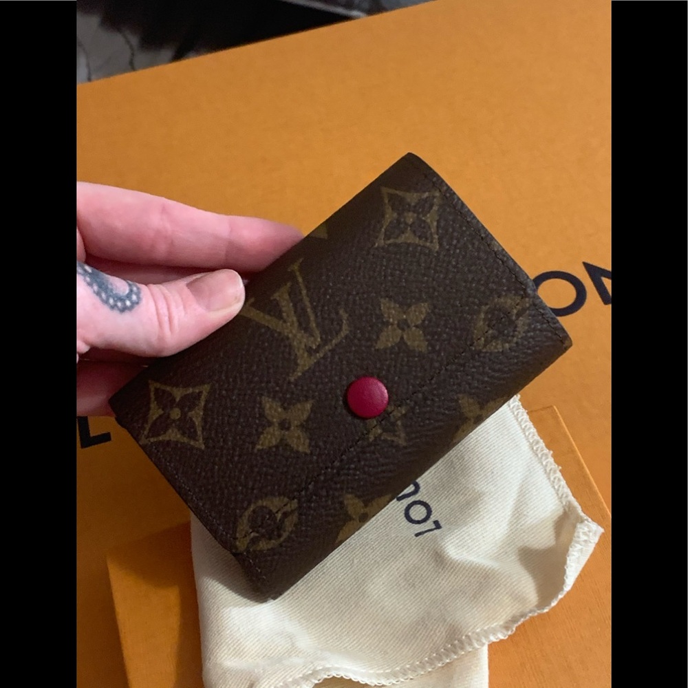 🔑 Louis Vuitton 6 keyholder 🔑